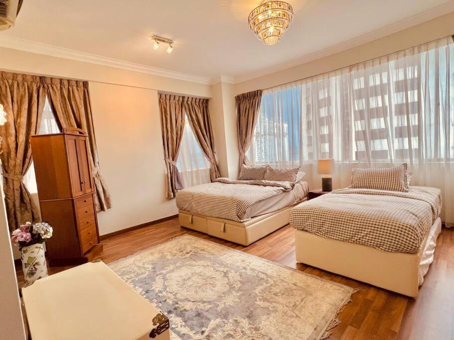 Penthouse Aloha Tower Near Danga Bay@ 8-10pax * Johor Bahru
