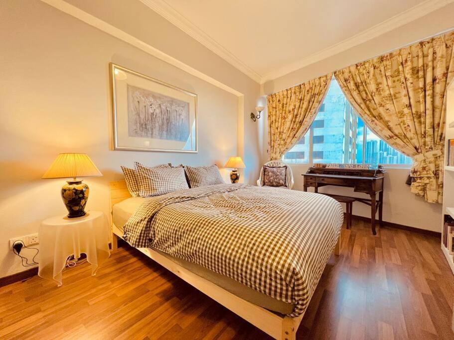 Penthouse Aloha Tower Near Danga Bay@ 8-10pax Apartment